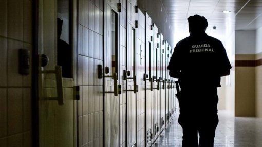 Técnicos dos serviços prisionais hoje em greve por melhores condições