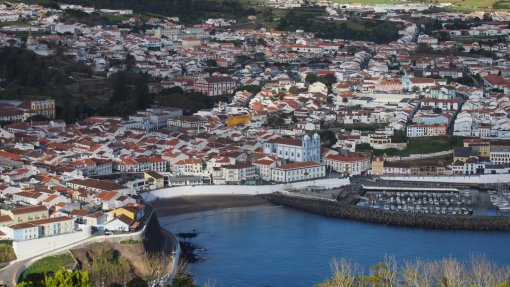 Conselho de Ilha Terceira alerta que hospital central compromete autonomia dos Açores