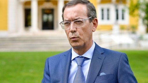 Ministério Público arquiva queixa contra ex-bastonário dos médicos Miguel Guimarães