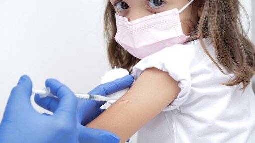 Mais de 31 mil crianças vacinadas contra o Vírus Sincicial Respiratório num mês