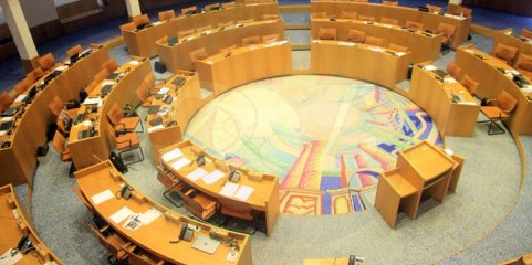 Debates de urgência e interpelação marcam agenda parlamentar nos Açores