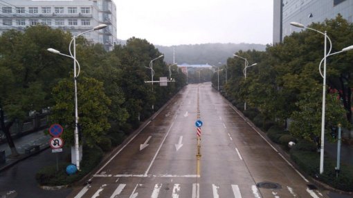 Filme sobre confinamento de Wuhan estreia na China quase seis anos após rodagem