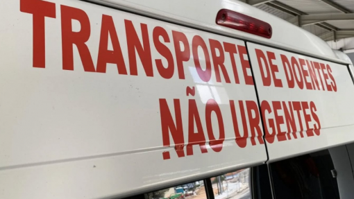 Empresas privadas de transporte de doentes sem ajuda para combustíveis ameaçam parar