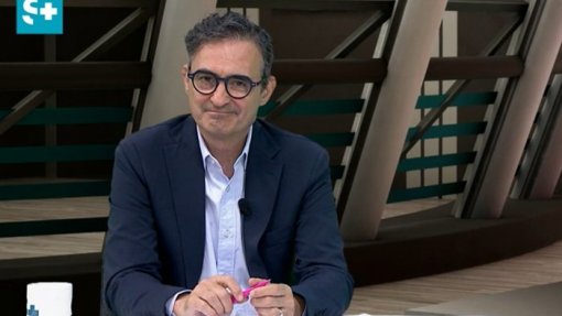 Reestruturação do SNS: "Vamos aguardar pelo desenho final"
