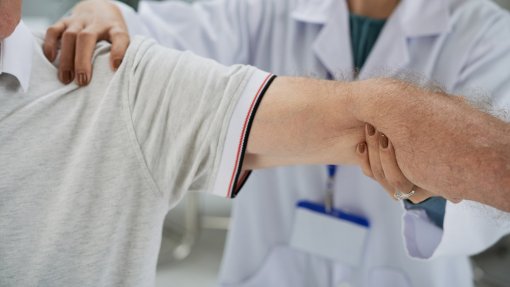 Ordem dos Médicos alerta para falta de ortopedistas no hospital de Évora