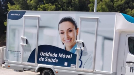 MÉRTOLA: Unidade móvel leva campanha contra a gripe e COVID-19 às freguesias