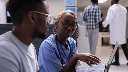 Moçambique capacita médicos para reforçar rastreio do cancro nas províncias