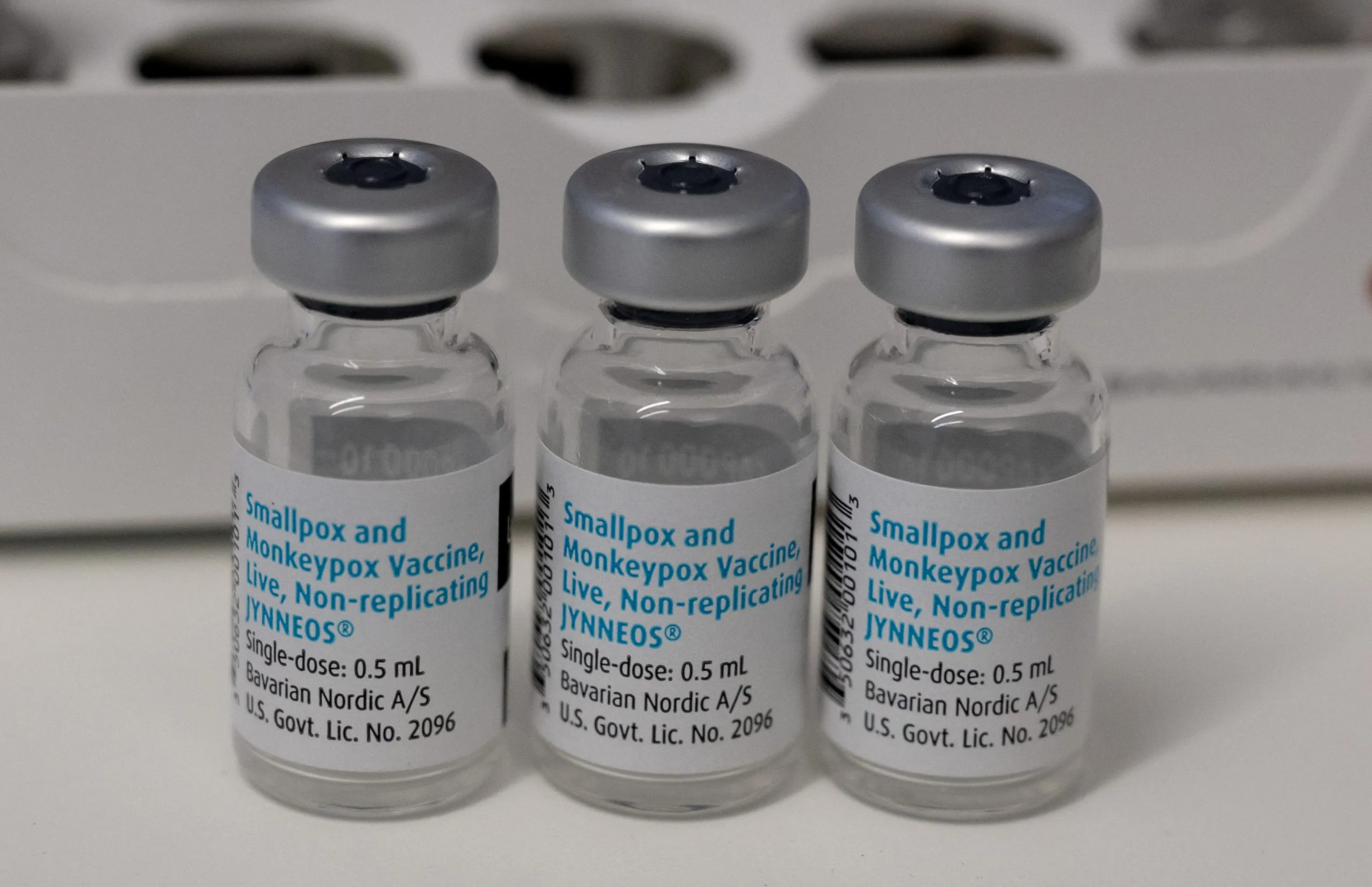 España adopta vacunación que permite quíntuples dosis