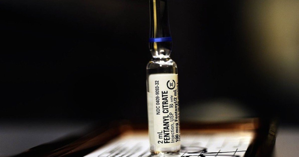 O que é fentanil, a droga que está matando milhares de pessoas por overdose  nos EUA?