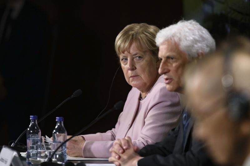 Angela Merkel betont die Dringlichkeit des Kampfes gegen den Klimawandel für das Überleben der Menschheit Angela Merkel betont die Dringlichkeit des Kampfes gegen den Klimawandel für das Überleben der Menschheit