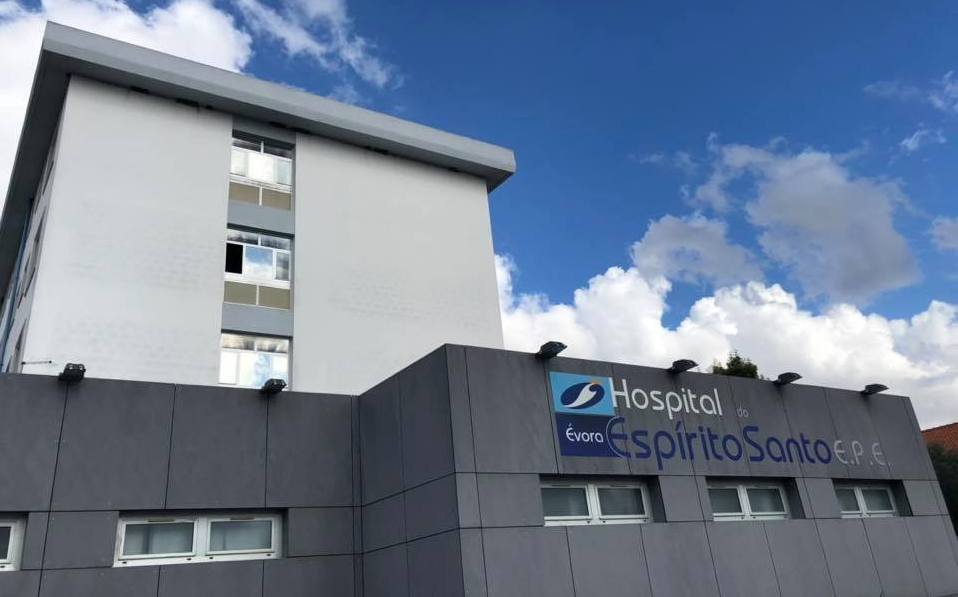 Hospital de Évora pioneiro a usar sistema com IA para detetar cancro do colo do útero